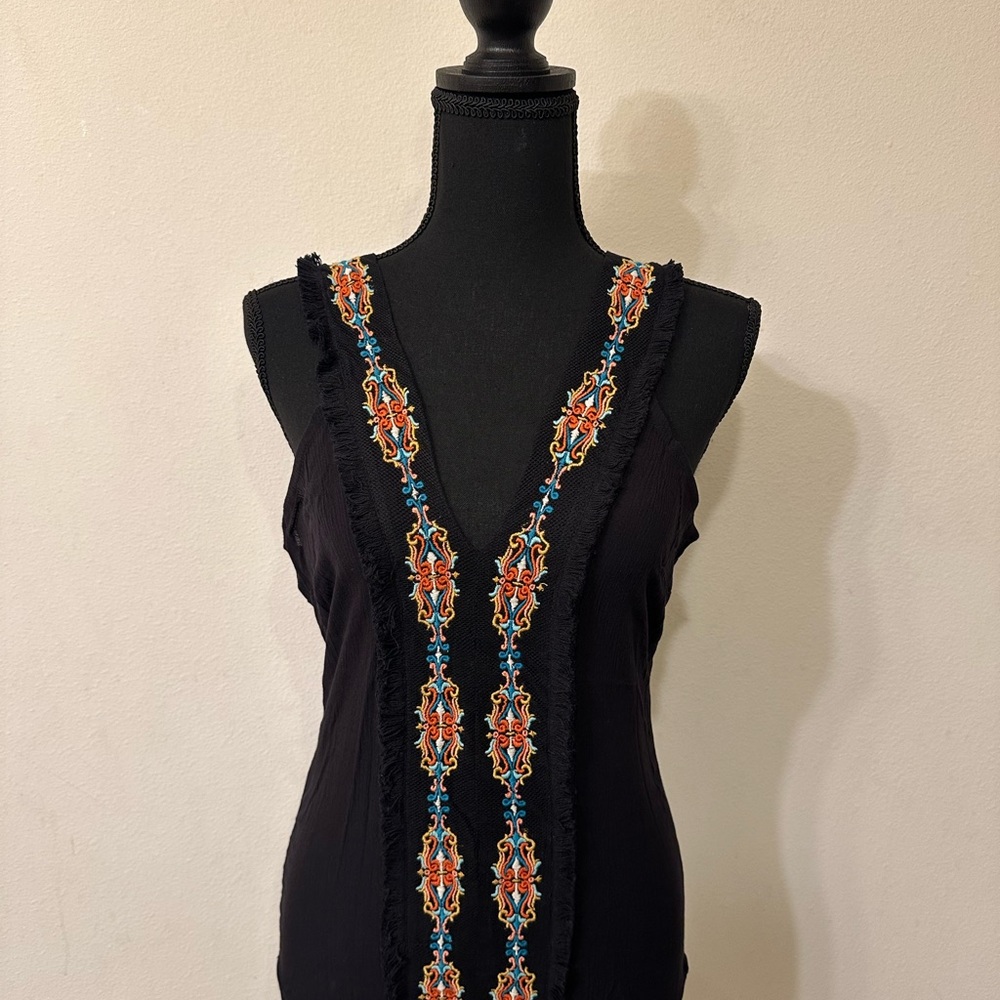 Idyllwind Black V Neck and V Back Embroidered Tank Top